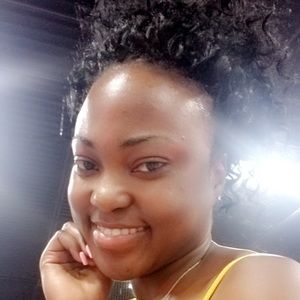 Meet your Posher, Latasha